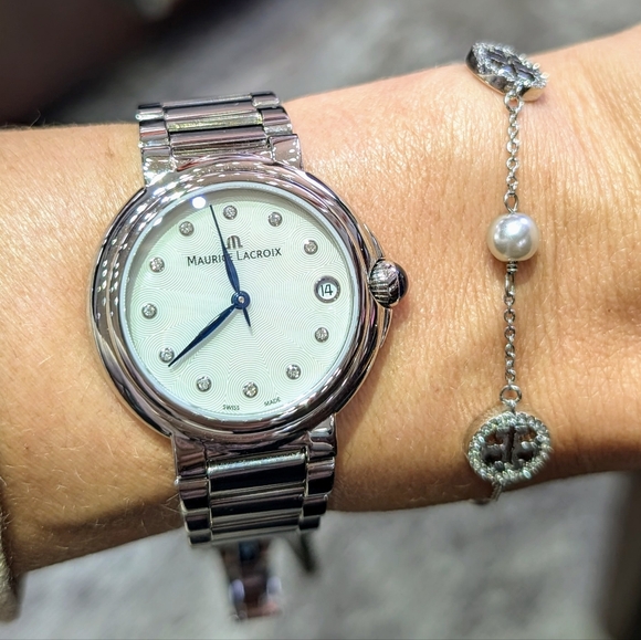 Ladies Maurice LaCroix - Picture 3 of 3